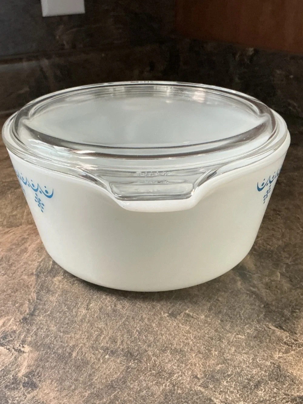 Vintage Pyrex Snowflake Garland Cinderella Casserole Bowl w/Lid - 474-B - Picture 2 of 9